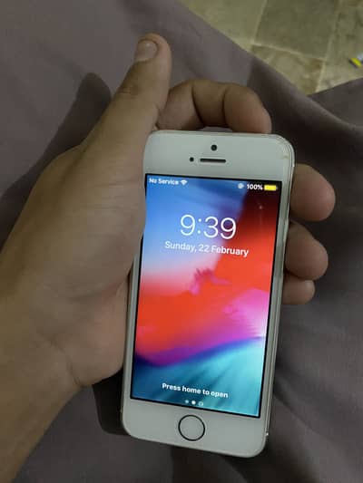 Iphone 5s for sale 64(Non pta)