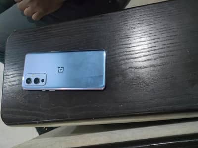 One plus 9 with lines for sale