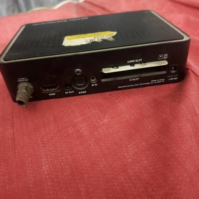 Dish Tv truHD+ HD Reciver + Remote +Dish Antena - Complete Setup