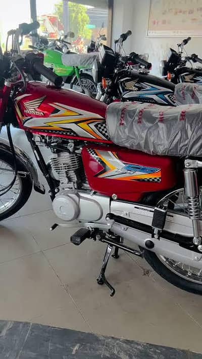 Honda Red 2025 fuel tank Available