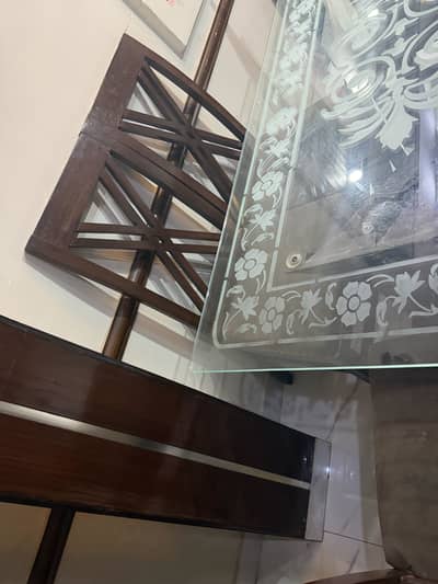 Dining table with 6 chairs