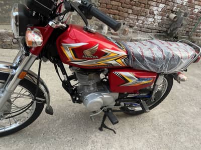 Honda 125 2025