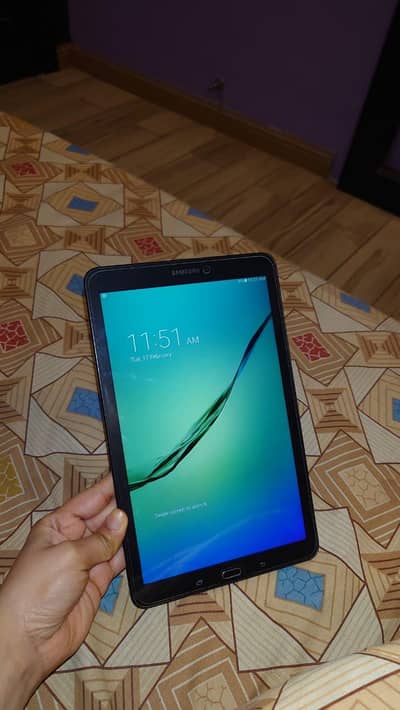 Samsung Tab E 8 GB