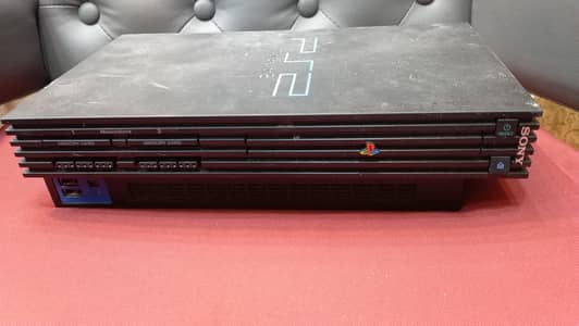 PLAYSTATION 2 CONSULE ONLY (WORKING VERY WELL)