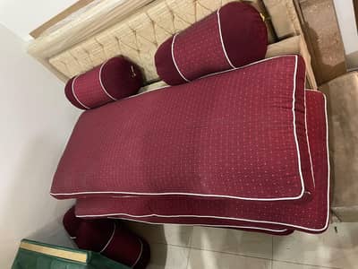 3 big sized cushions available for sale with 4 pillows