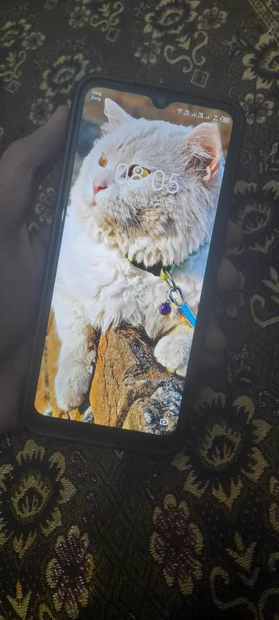 infinix smart 6 2/32 condition 10/8  with box charger