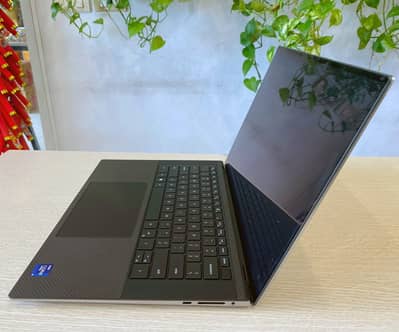 Dell Precision 5570 – i7 / RTX A2000 / 16GB / 512GB – 10/10