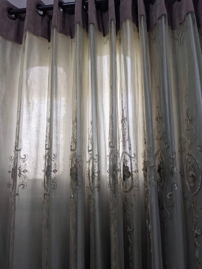 curtain 2