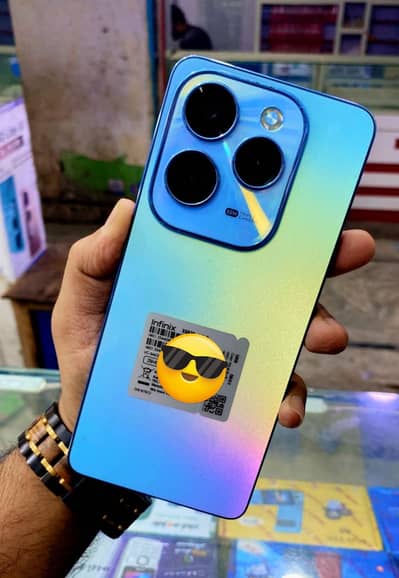 Infinix Hot 40 8Gb Ram 256Gb Memory