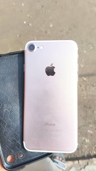 iphone 7 128 Gb  non pta ha passy ki zurat hi finger off ha bas