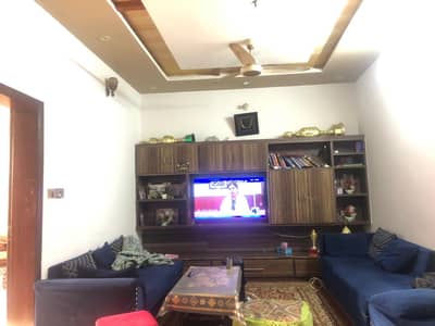 Upper portion for rent