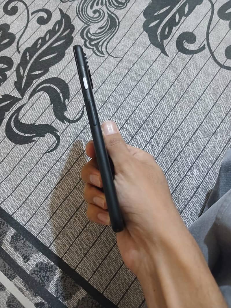 Google Pixel 4a5g 2