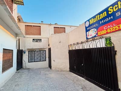 10 Mela nechy ka porchen available for rent near bosan road aproch