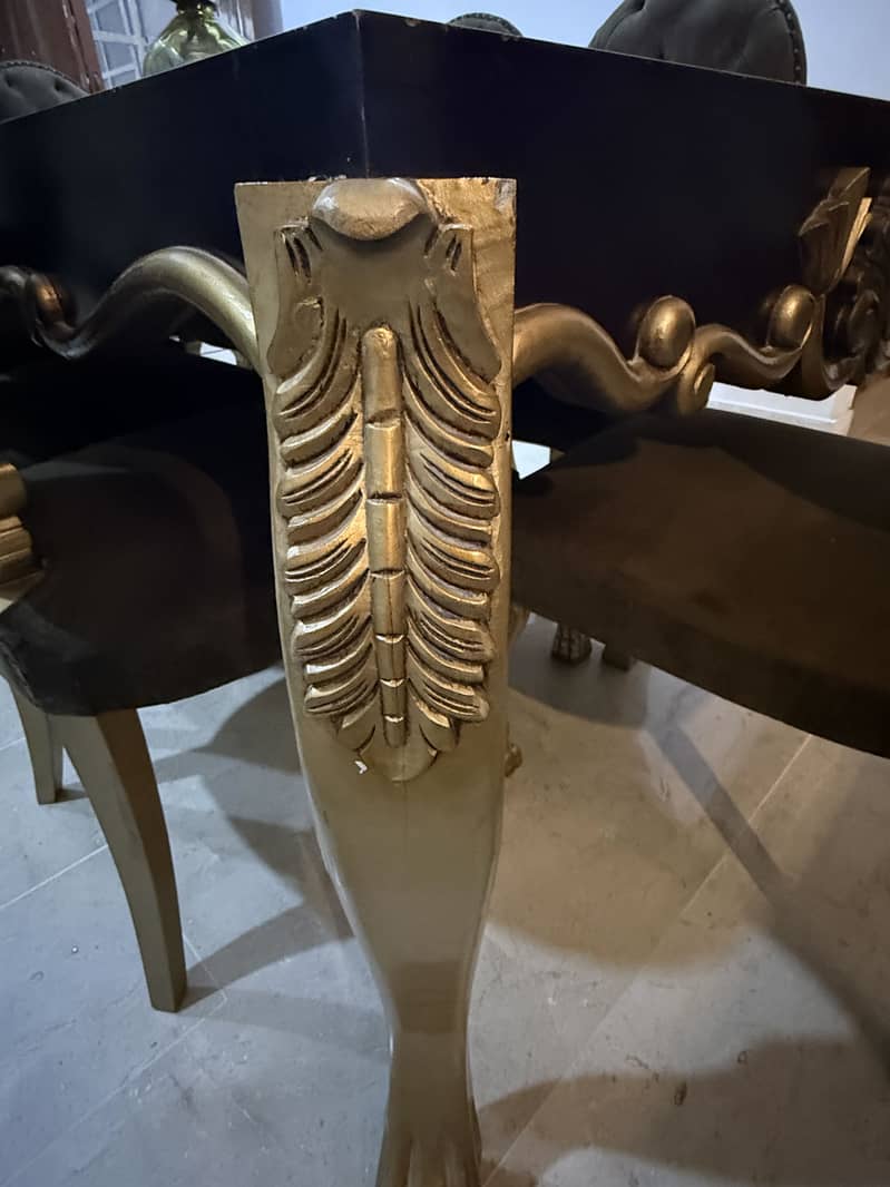 Dining table 8 seater 5