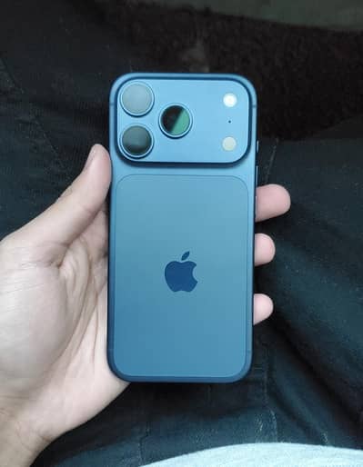 iPhone 17 PRO Blue 256GB PTA (urgent sale)