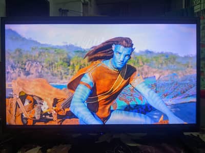 Nobel 32' simple led tv in lush condition