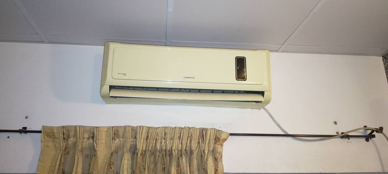 Split AC 1