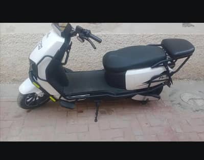 Crown electric flash