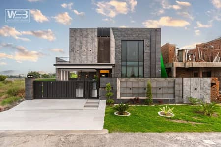 Top Designed 1 Kanal Luxury 1 Kanal Furnished Villa Only in Phase 6