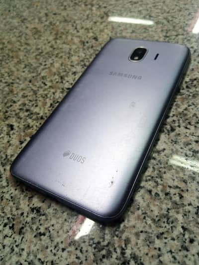Samsung Galaxy j4 (please read all add completely)