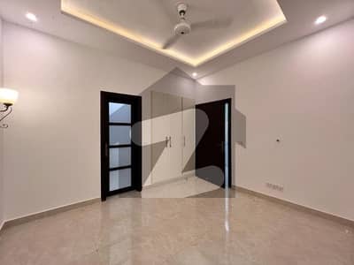 Premium Prime Location 125 Square Yards House Is Available For rent In Karachi