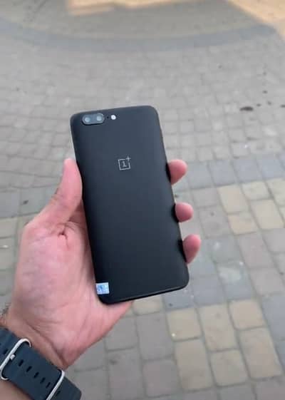 exchange possible one plus 5 dual sim pta approved