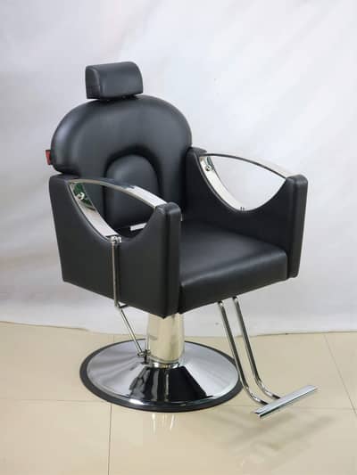 cutting chair/ Barber Chairs/ makeup chair/ saloon furniture/