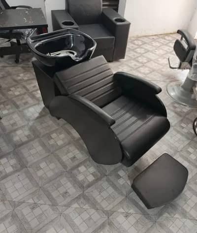 cutting chair/ Barber Chairs/ makeup chair/ saloon furniture/mani pedi