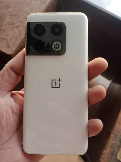 one plus 10pro for sale only cash no exchange