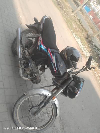 Hounda CD 70 Dream 2017 (Urgent sale)