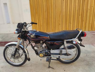 Honda 125   18/19 model ok bike ha saaf ha