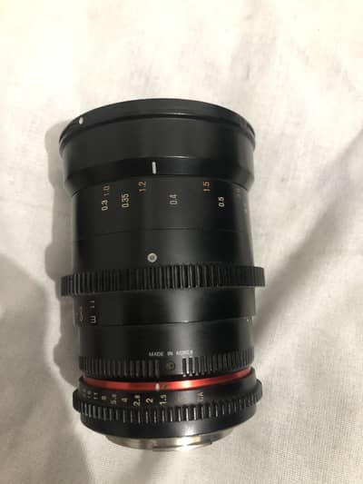 Samyang 35mm 1.4 manual focus lens