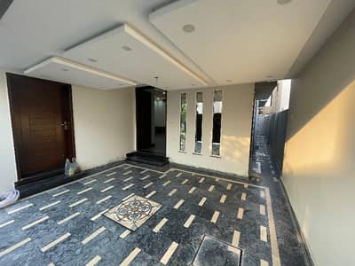 New Brand Hot Location 8 Marla House Available For Sale In Bahria Orchard Phase 2