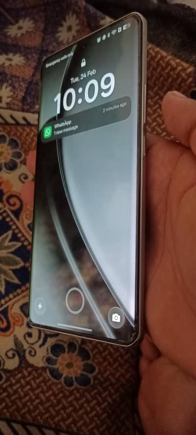 Realme GT 6T – 12GB RAM / 256GB Storage – 10/10 Condition
