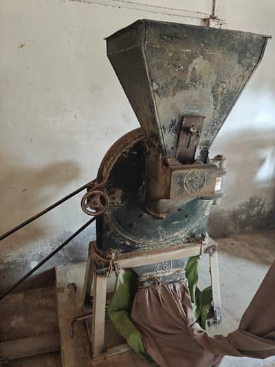 45 Atta chakki, 15 HP moter, Gandum chan'na Complete set