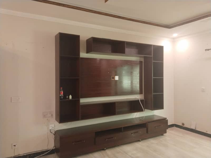 Upper portion for rent 4