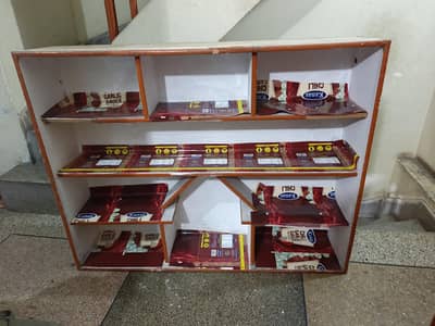 Cabinet rack for sale 4×5  1 fot deep v good condition