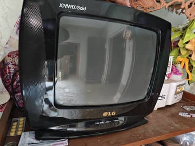 LG Golden Eye Joymax Series tv