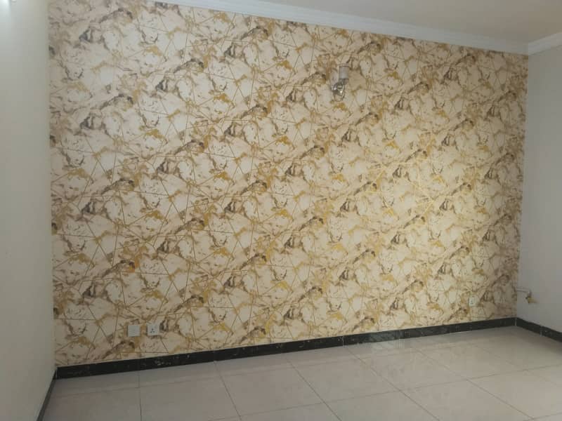 Upper portion for rent 12