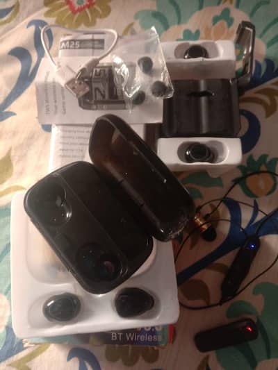 M10 M25 earbuds and bluetooth handfree bluetooth ear wtp 03204847881