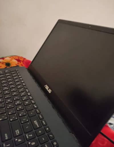 Selling my ASUS x571 gt for half the price