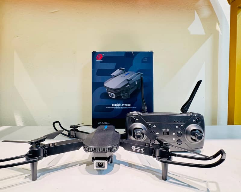 E88 pro drone 0