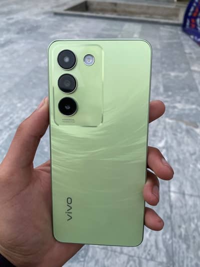 Vivo Y100 brand new just 2 month used