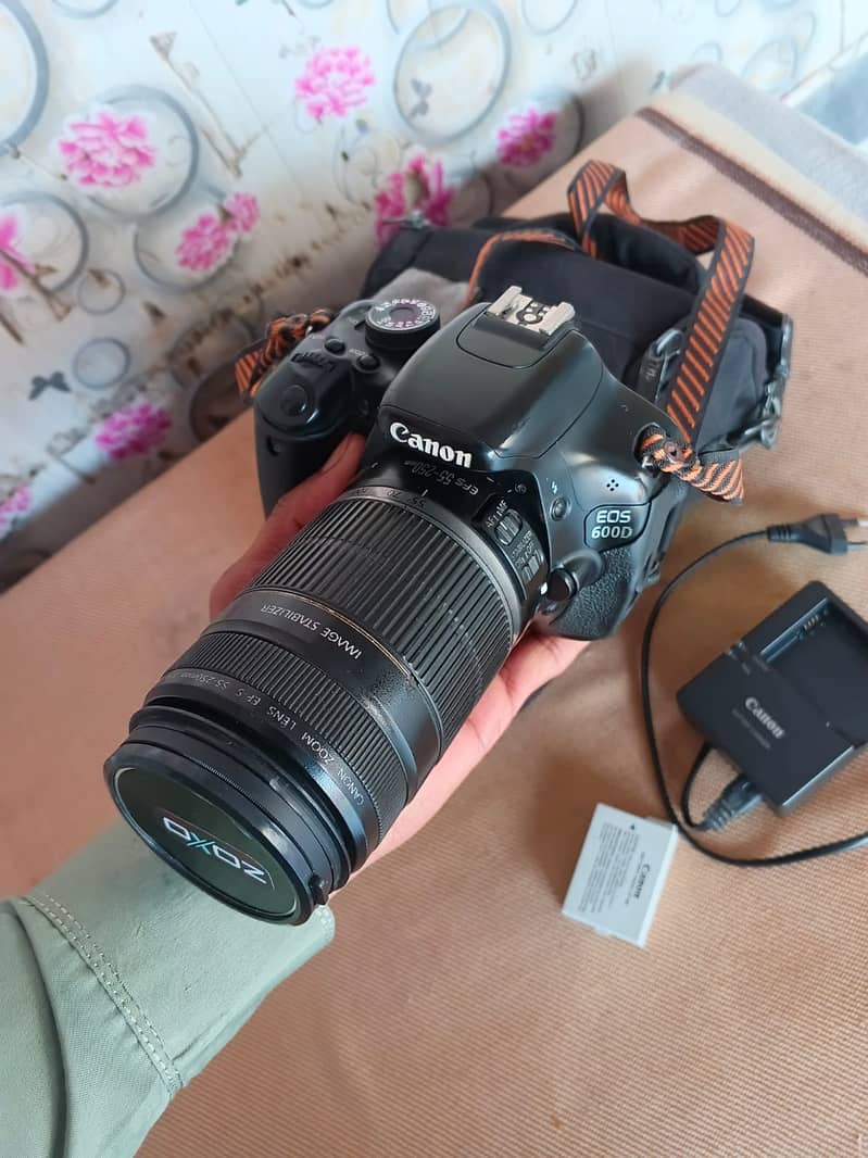 Canon EOS 600D 1