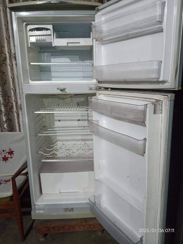 refrigerator 4