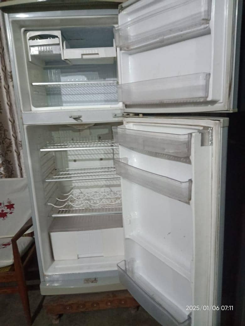 refrigerator 5