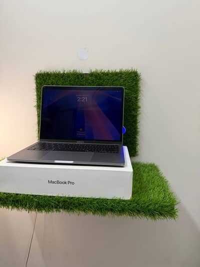 MacBook pro m1 2020 laptop for sale