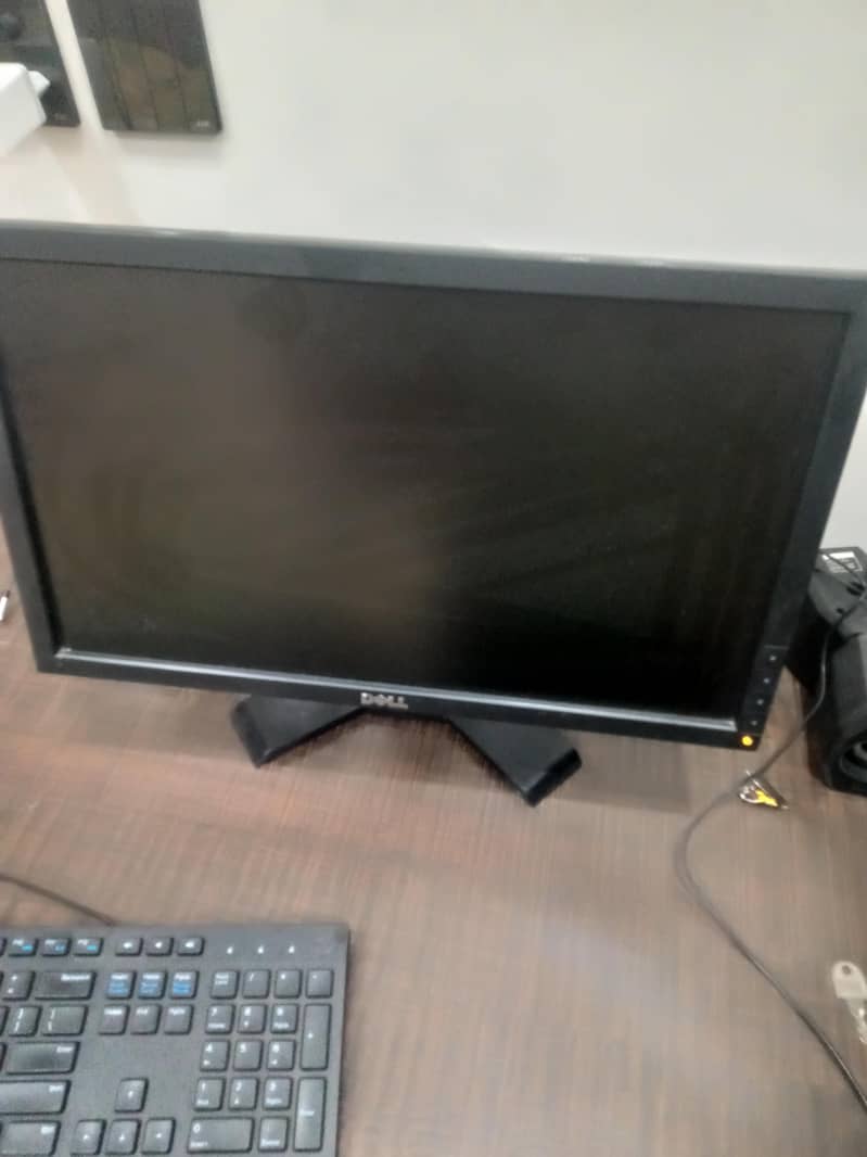 Monitor and ps3 controller 0
