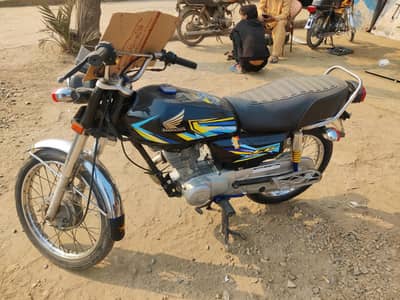 Honda 125 and metro 70 for sale