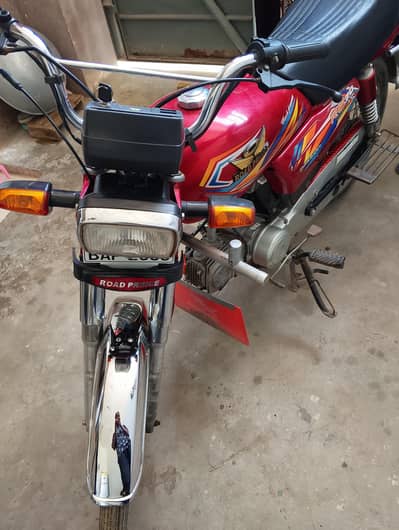 Road Prince 70 passion Bike 2025 Only 8 Month Used One Handed 10/9